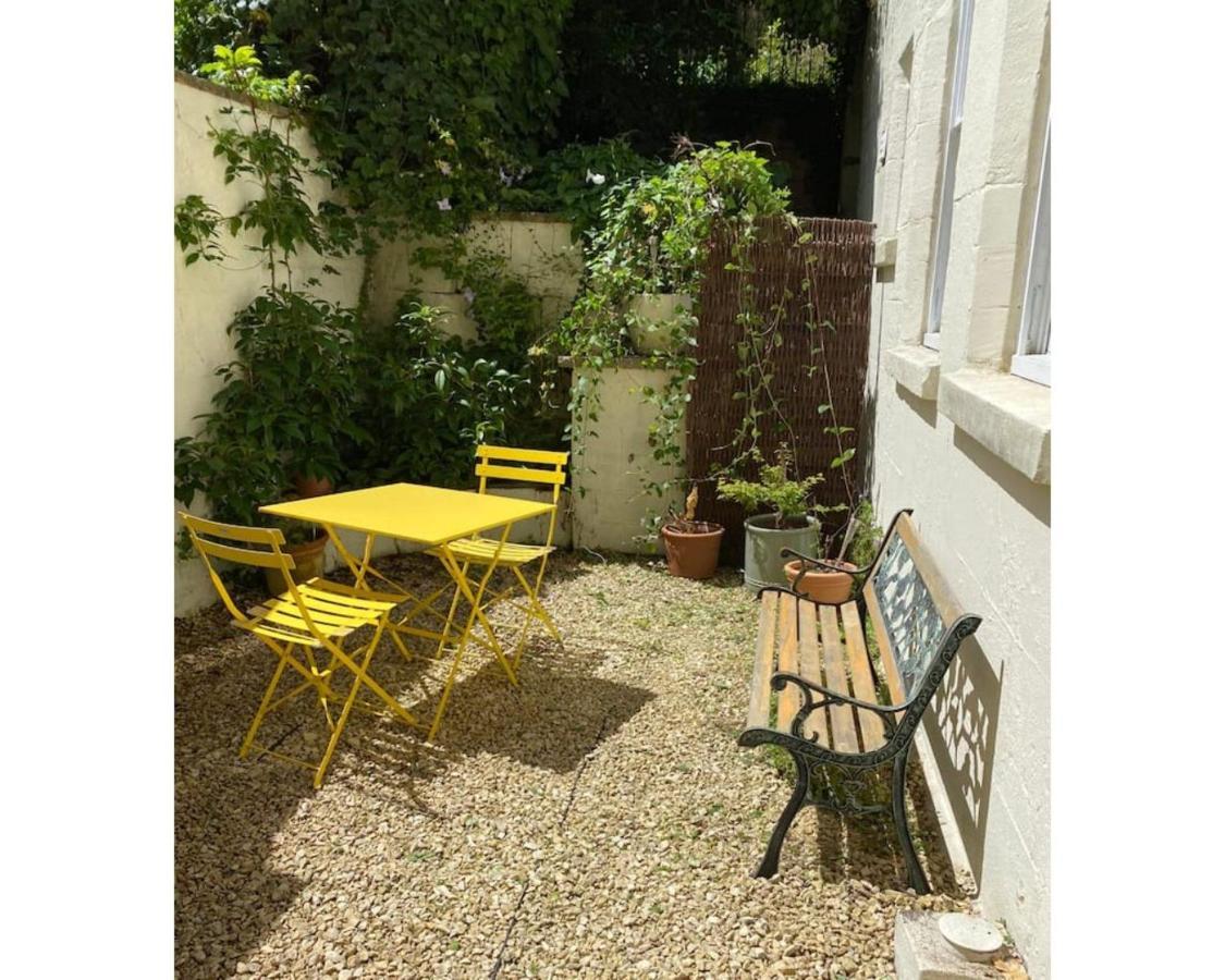 15 Vineyards Street Bath Exterior photo